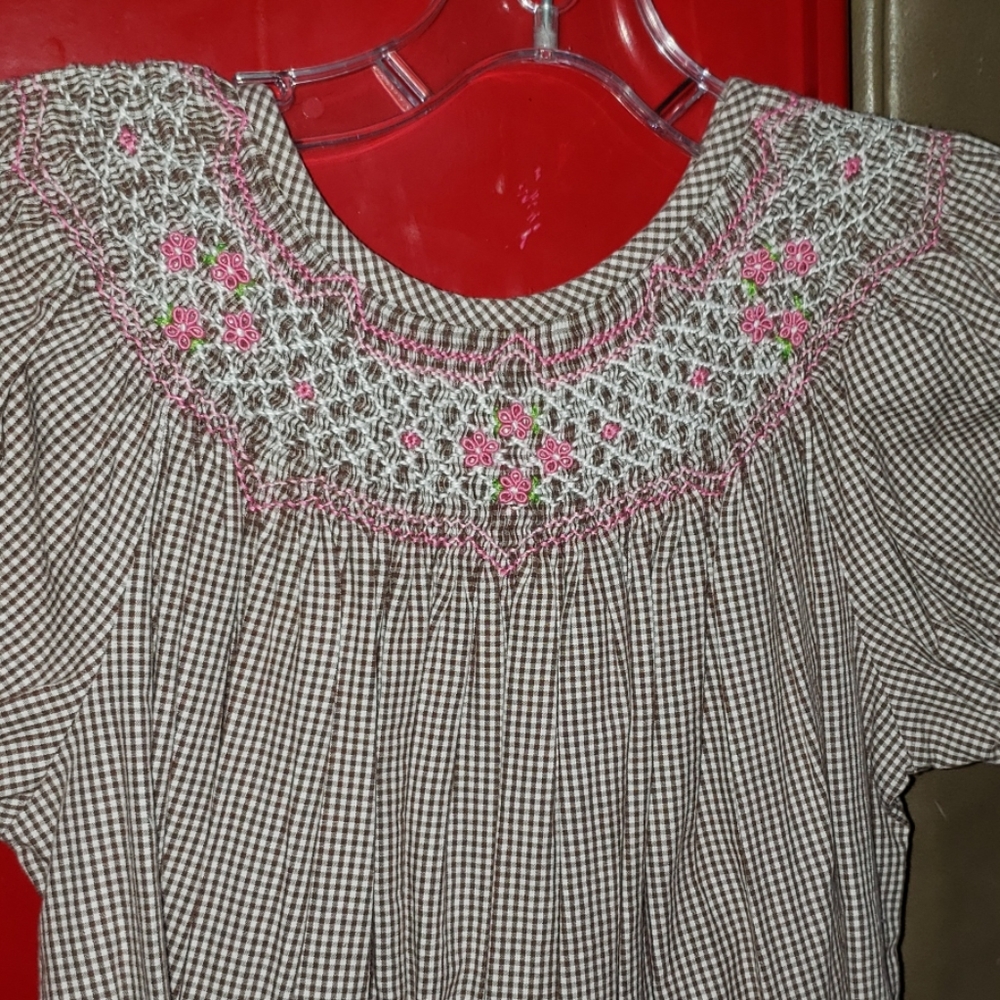 Dress - Picture 2 of 2